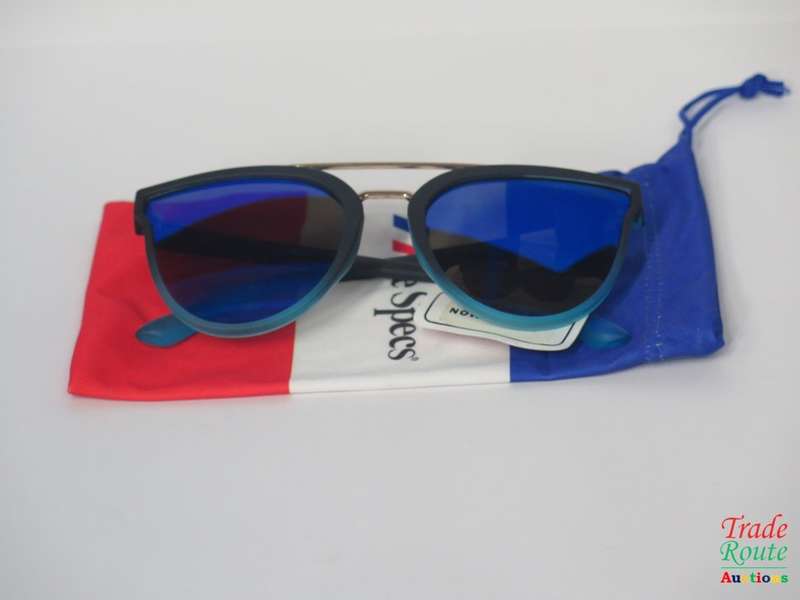 Le Specs Polarized Sunglass - with Pouch
