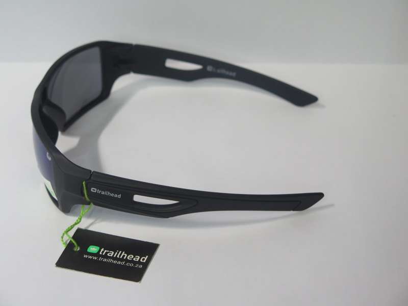 Trailhead WEISSHORN-BLK  Polarised Sunglasses - POUCH