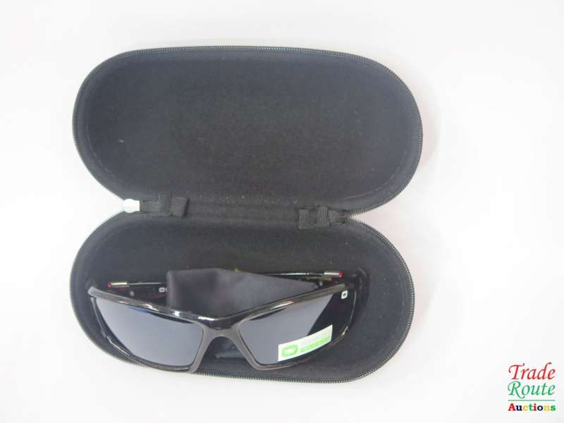 TrailHead EIGER - GREY Polarised Sunglasses -HARD CASE