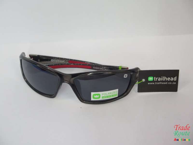 TrailHead EIGER - GREY Polarised Sunglasses -HARD CASE
