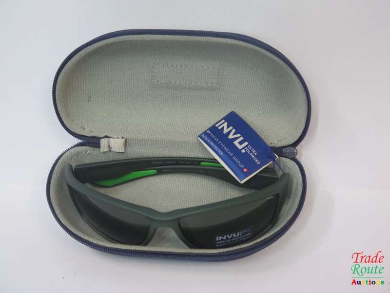 INVU Trendy A2605 C POLARIZED Sunglasses - IN HARD CASE