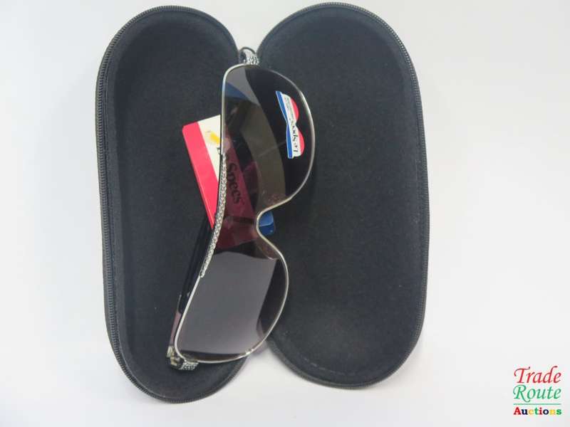 Le Specs Polarized Sunglass - with Hard Case