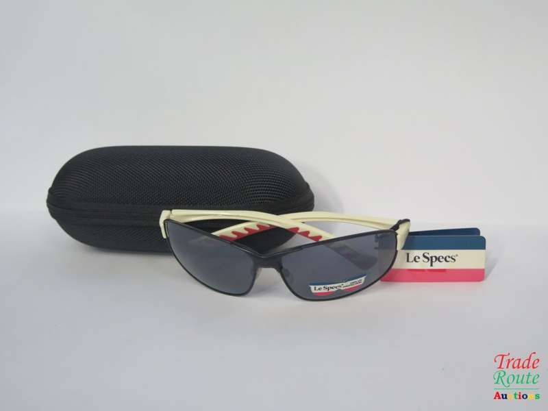 Le Specs 13150  Polarized Sunglass - IN HARD CASE