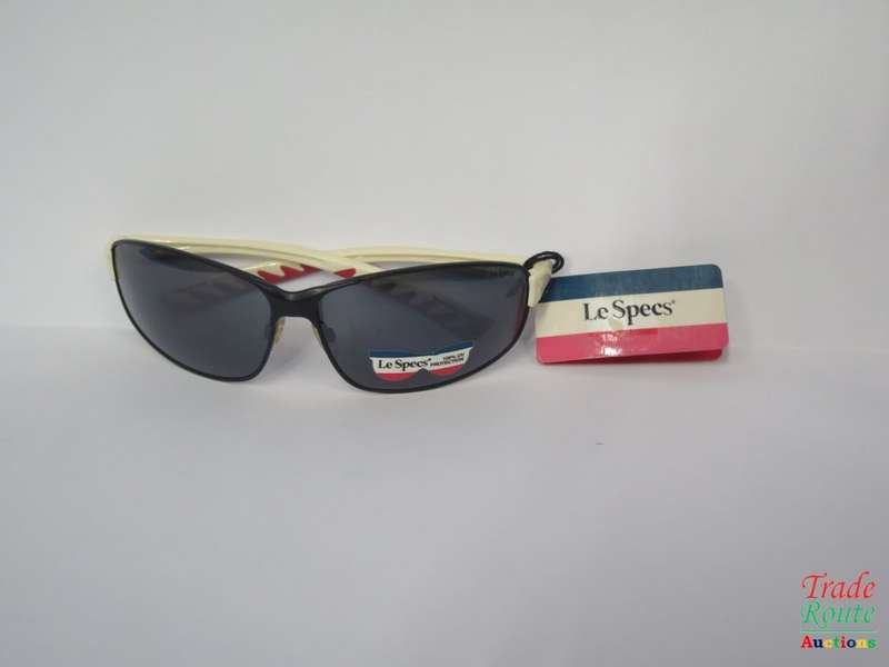 Le Specs 13150  Polarized Sunglass - IN HARD CASE