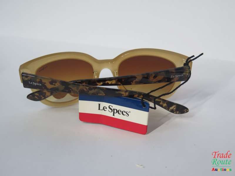 Le Specs LES-017-032  Polarized Sunglass - IN HARD CASE