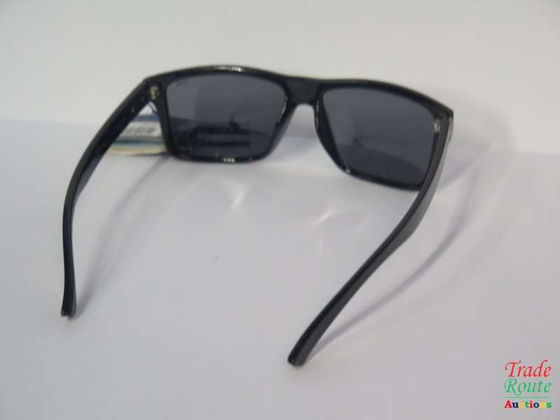 INVU B2611 A sunglasses - IN HARD CASE
