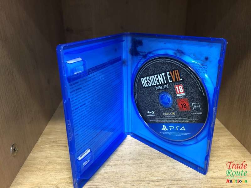 Resident Evil 7 Biohazard (PS4/PSVR) - PlayStation 4 - (PS4 Game)