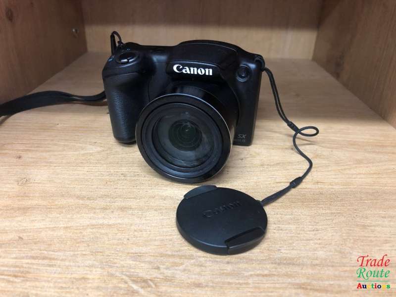 Canon Powershot SX400 IS 16MP Point and Shoot Camera (Black) with 30x Optical Zoom