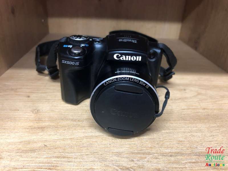 Canon PowerShot SX500 IS DIGITAL CAMERA 16.0 MP with 30x Wide-Angle Optical IS Zoom and 3.0-Inch LCD