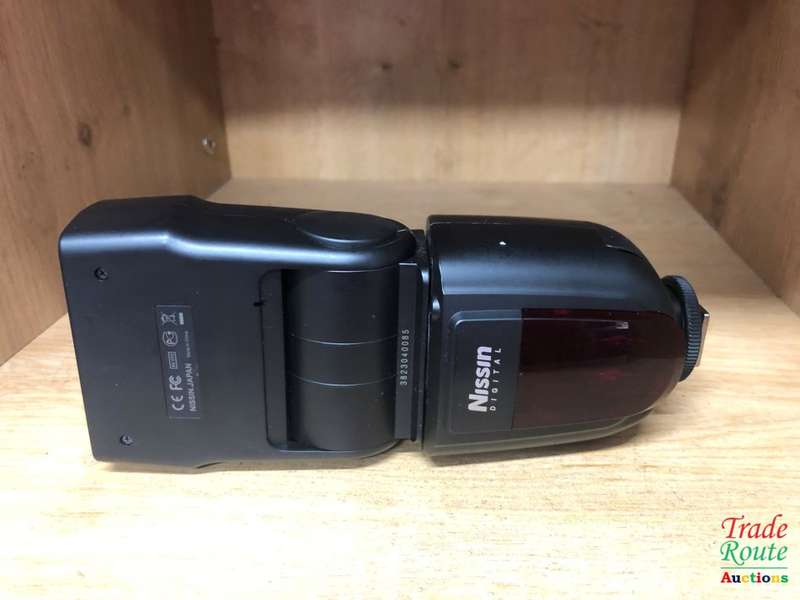 Nissin Di700 Air Flash for Nikon Cameras