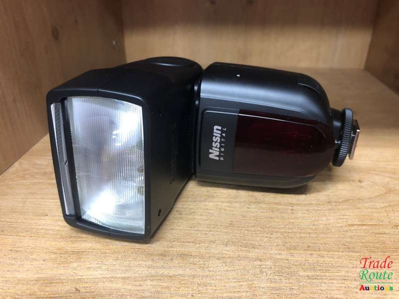 Nissin Di700 Air Flash for Nikon Cameras