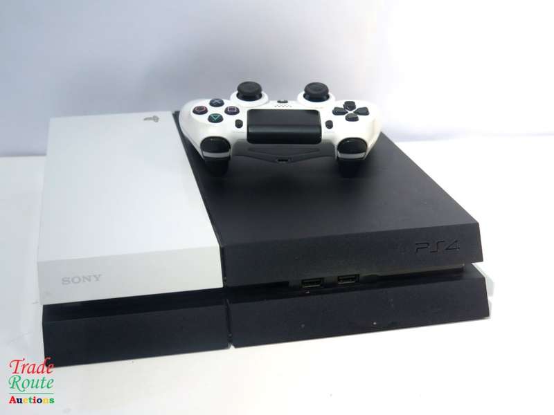 Sony PS4 PlayStation 4 console 1TB EDITION CUH-1116B - [BLACK/WHITE]  *** SONY PS4 ***