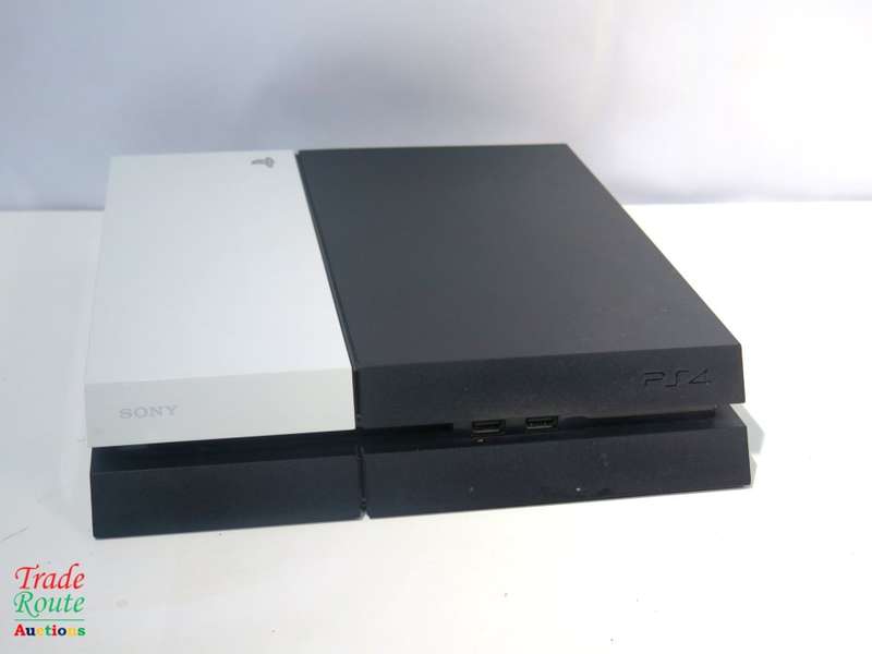 Sony PS4 PlayStation 4 console 1TB EDITION CUH-1116B - [BLACK/WHITE]  *** SONY PS4 ***