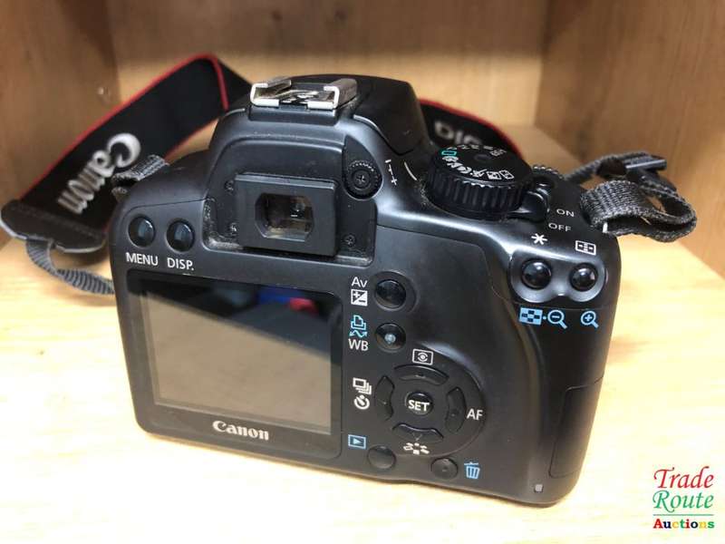 Canon EOS 1000D Digital SLR camera plus Canon 18-55mm Lens Professional KIT