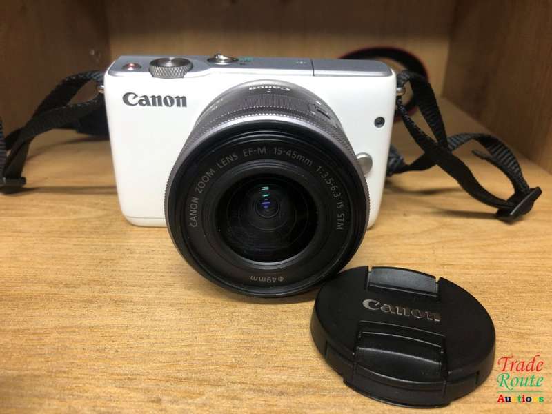 Canon EOS M10 Mirrorless Camera Kit with EF-M 15-45mm Image Stabilization STM Lens Kit (White)