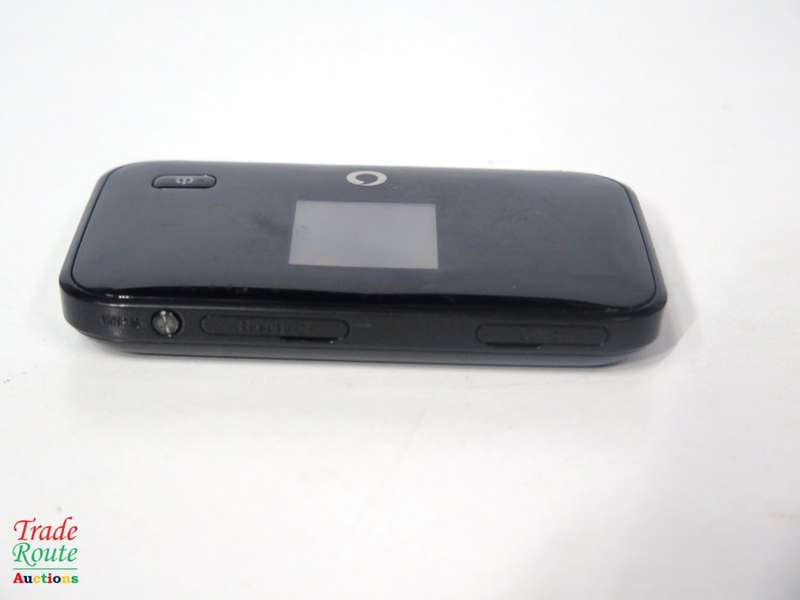 Vodafone Mobile Wi-Fi R212 4G LTE Wireless Hotspot Modem Router