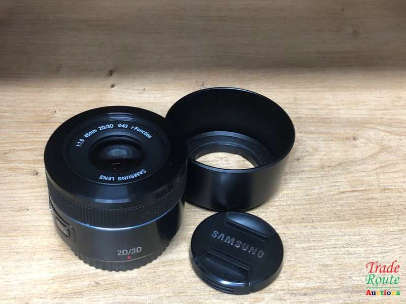 Samsung 45mm f/1.8 2D/3D Telephoto Lens (Black) [ PRIME / PORTRAIT ] for NX Series Cameras