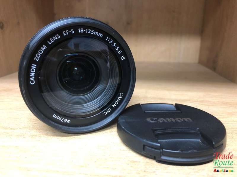Canon EFS 18-135MM F/3.5-5.6 IMAGE STABILIZER LENS