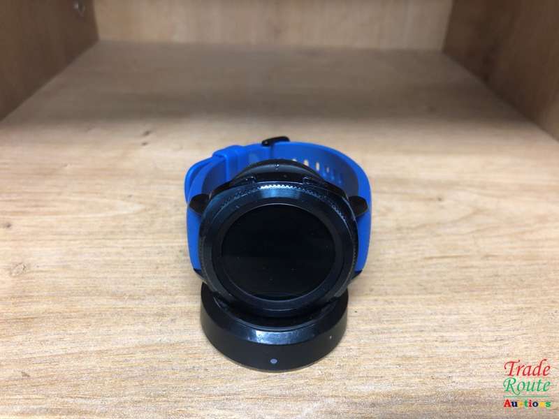 Samsung Gear Sport Smartwatch (Bluetooth), BLUE, LARGE, SILICON STRAP SM-R600