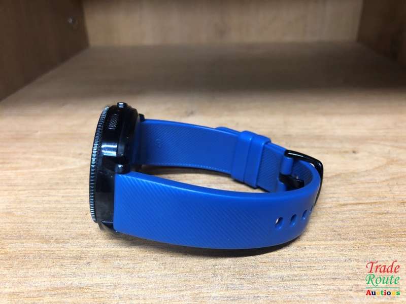 Samsung Gear Sport Smartwatch (Bluetooth), BLUE, LARGE, SILICON STRAP SM-R600