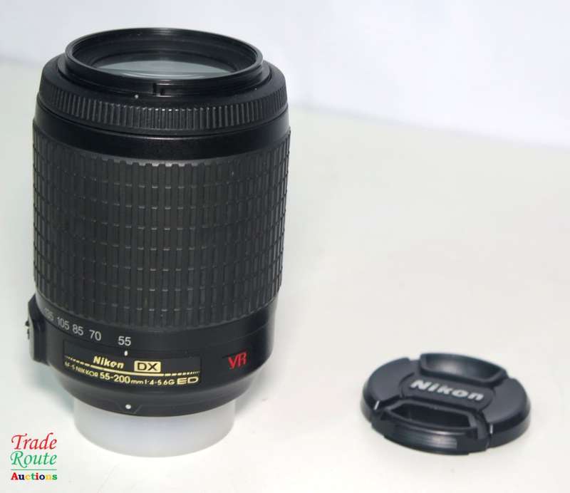 Nikon AF-S NIKKOR 55-200mm VR [ VIBRATION REDUCTION ] LENS