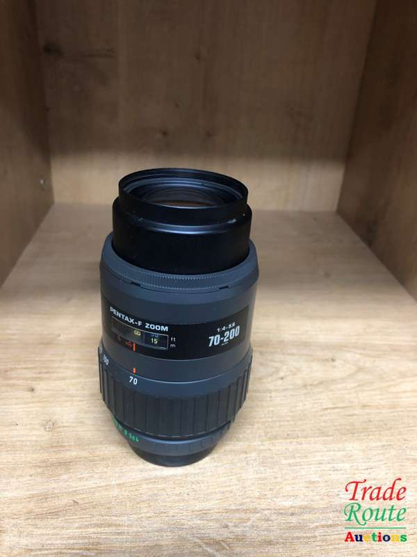 Pentax-F Zoom 70-200 mm f/ 4-5.6 Lens
