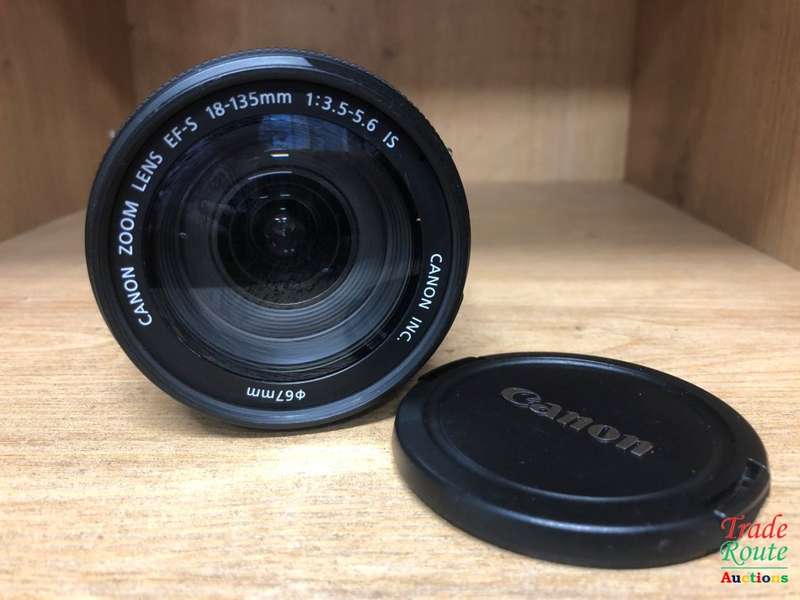 Canon EFS 18-135MM F/3.5-5.6 IMAGE STABILIZER LENS