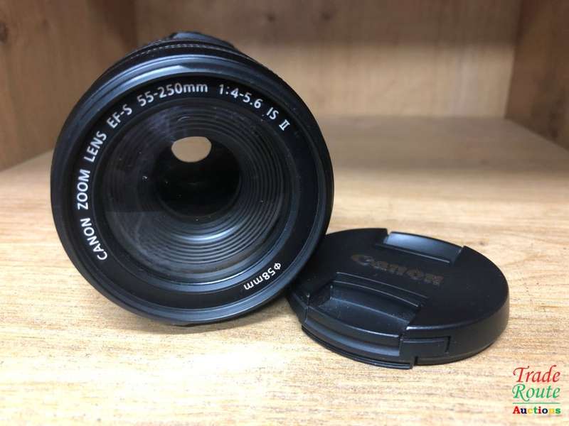 Canon EF-S 55-250m IS (Image Stabilizer) Mark ii Lens for Canon DSLR Cameras