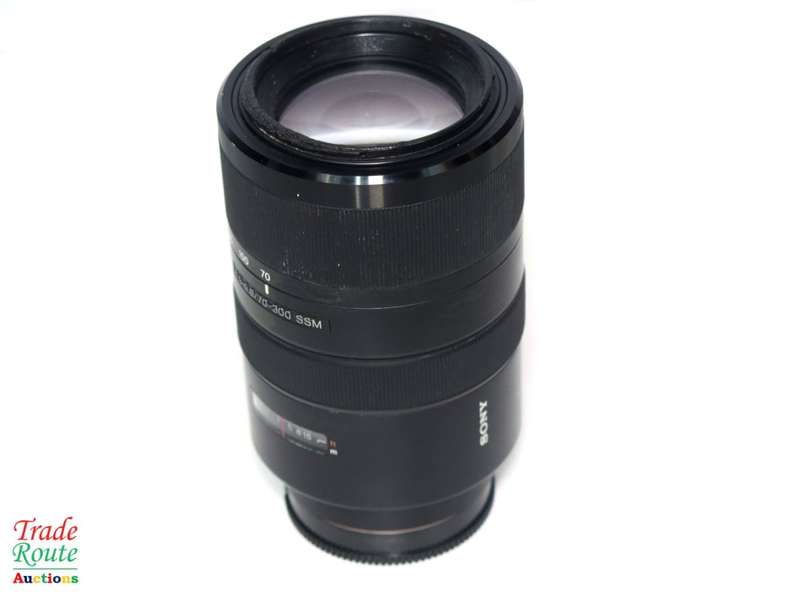 Sony SAL70300G 70-300mm f/4.5-5.6 SSM ED G-Series Compact Super Telephoto Zoom Lens
