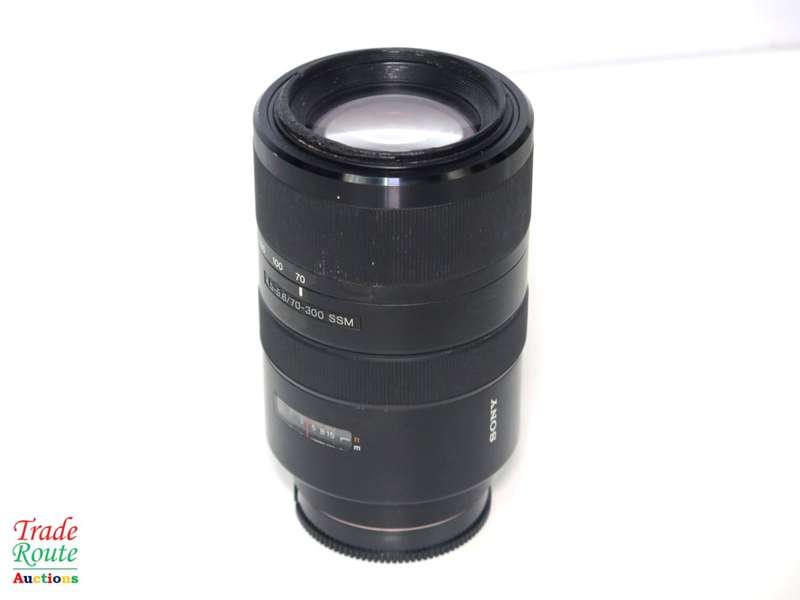 Sony SAL70300G 70-300mm f/4.5-5.6 SSM ED G-Series Compact Super Telephoto Zoom Lens