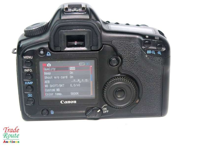 Canon EOS 5D DSLR camera BODY ONLY