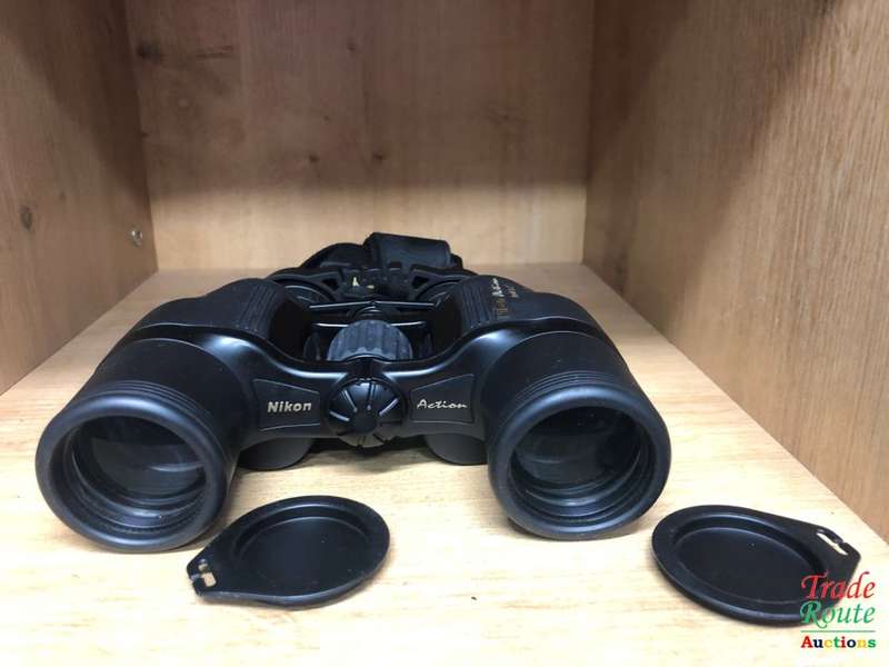 NIKON ACTION BINOCULARS 8x40 8.2°