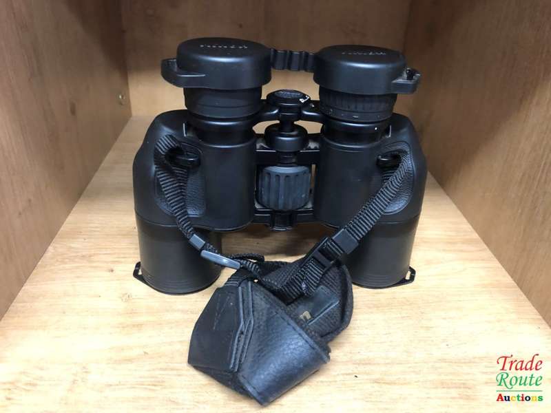 NIKON ACTION BINOCULARS 8x40 8.2°