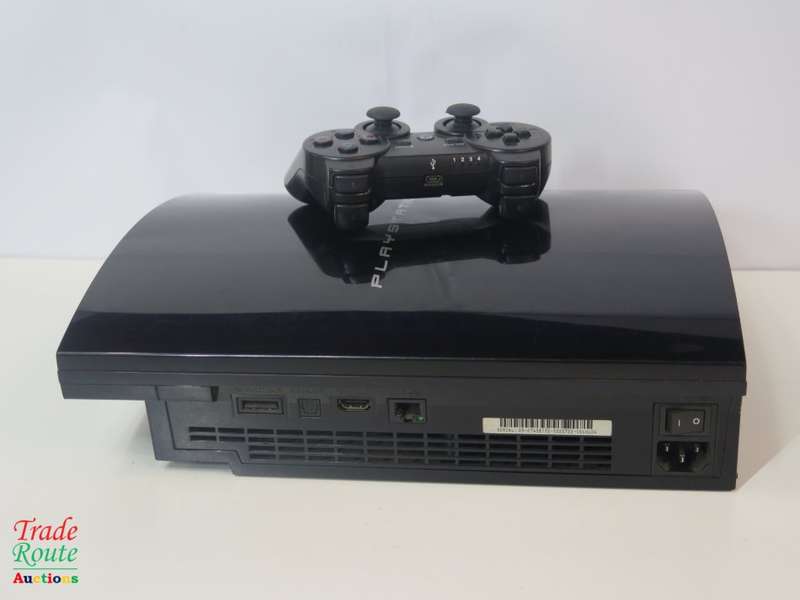 Sony Playstation 3 PS3 Console with  Controller