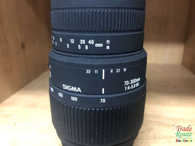 SIGMA  70-300mm DG MACRO Lens [ PENTAX MOUNT ]
