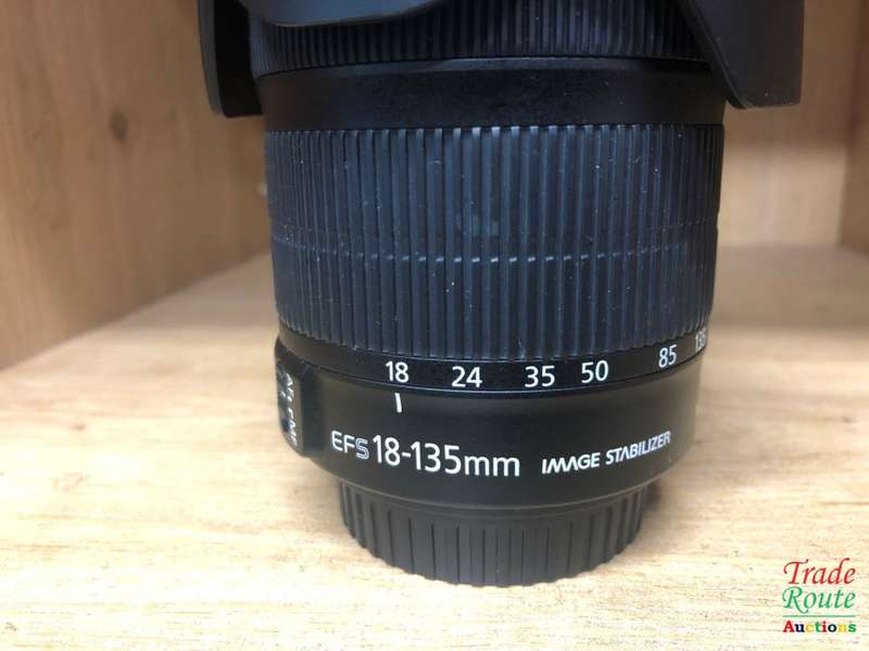 Canon EFS 18-135MM F/3.5-5.6 ( IMAGE STABILIZER ) IS STM LENS FOR CANON DSLR CAMERAS