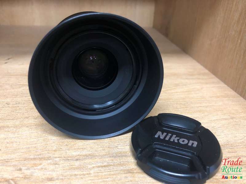Nikon AF NIKKOR DX 35mm f/1.8G LENS for Nikon DSLR Cameras