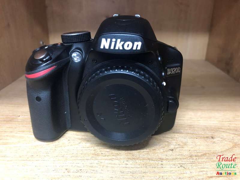 Nikon D3200 24.2 MP CMOS Digital SLR CAMERA - BODY ONLY