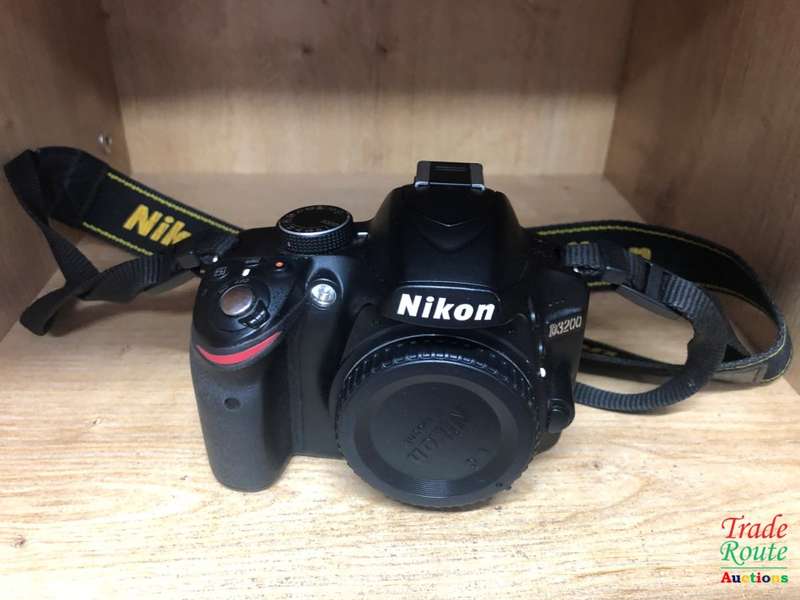 Nikon D3200 24.2 MP CMOS Digital SLR CAMERA - BODY ONLY