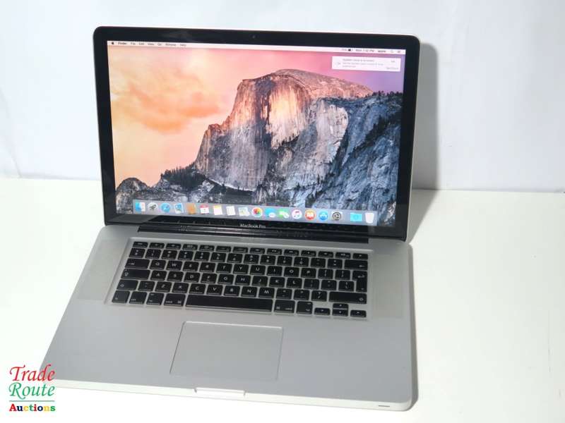 Apple MacBook Pro 15.4-inch | Core 2 Duo 2.53GHz | 4GB RAM | 320GB HDD *** GENUINE APPLE ***