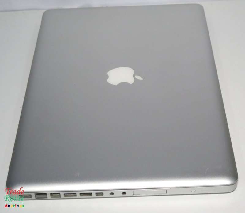 Apple MacBook Pro 15.4-inch | Core 2 Duo 2.53GHz | 4GB RAM | 320GB HDD *** GENUINE APPLE ***