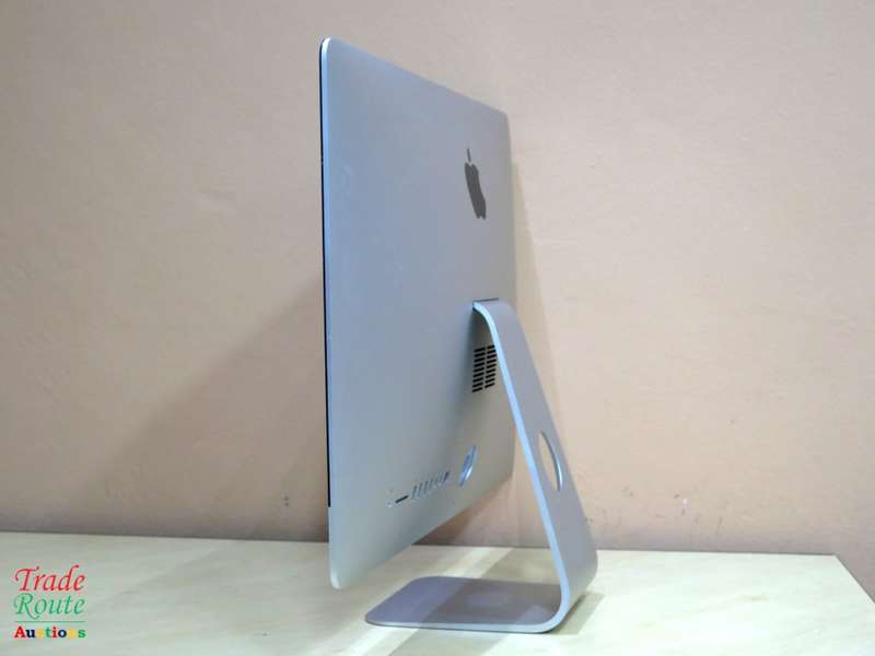 R 15K iMAC | 21.5 INCH | Core i5 2.7GHz | 8GB RAM | 1TB HDD  * ULTRASLIM * Nvidia Graphics