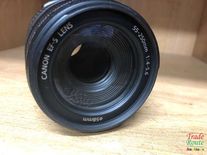 Canon EF-S 55-250m IS (Image Stabilizer)  Lens for Canon DSLR Cameras