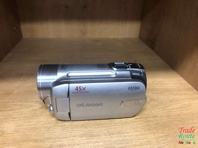 Canon FS100 SD memory card camcorder 45X ADVANCED ZOOM
