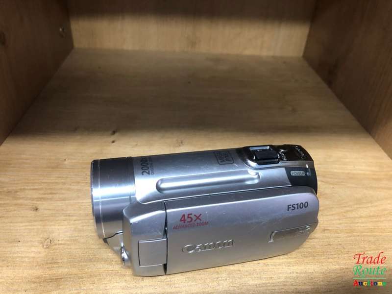 Canon FS100 SD memory card camcorder 45X ADVANCED ZOOM