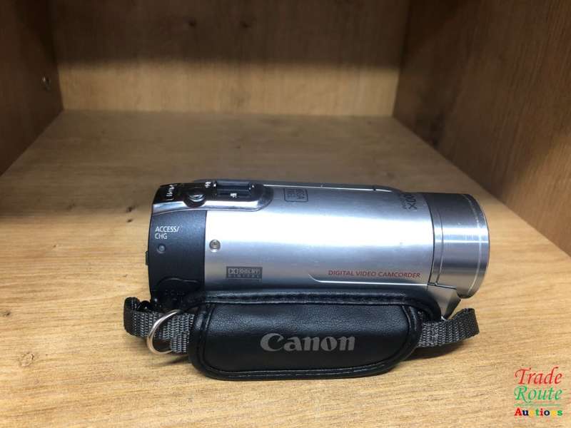 Canon FS100 SD memory card camcorder 45X ADVANCED ZOOM