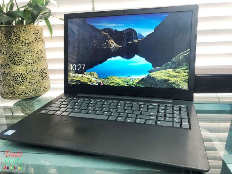 LENOVO V330-15IKB 81AX  | 15.6 inch | CORE i5 8250U 8th GEN | 8GB RAM | 500GB HDD