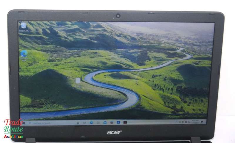 Acer Aspire ES 15 (MODEL ES1-572) 15.6inch Laptop | CORE i3 6006U 6th Gen 2.0GHZ | 4GB RAM | 2TB HDD