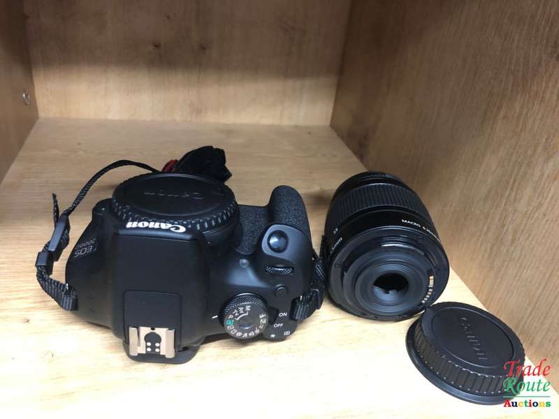Canon 2000D DSLR Lens Kit  with Canon 18-55 III Lens - IN BOX