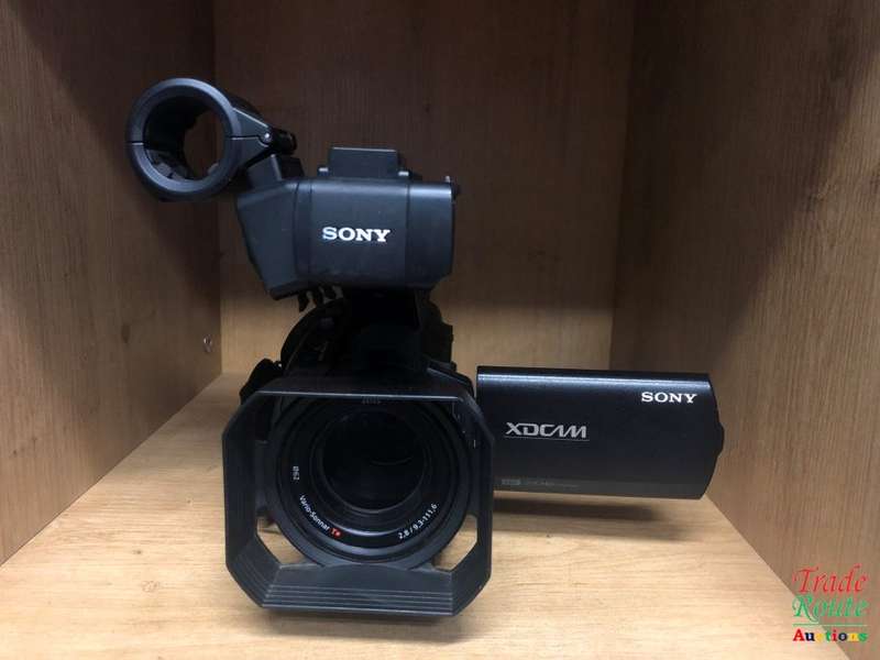 Sony PXW-X70 Professional XDCAM Compact Camcorder